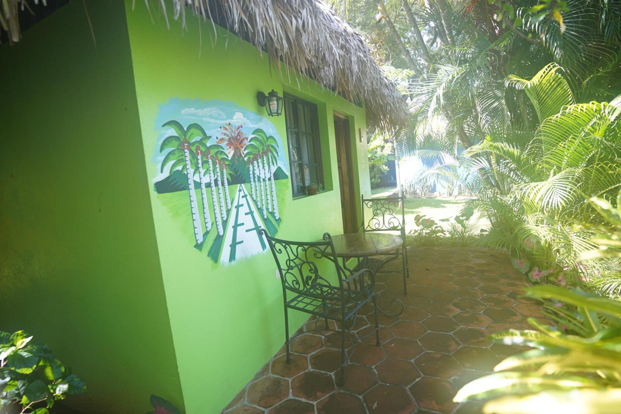 Hotel Mariposa León Exterior foto