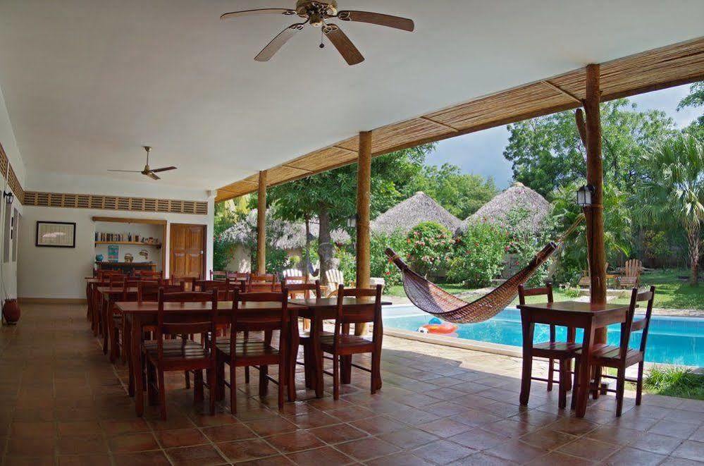 Hotel Mariposa León Exterior foto